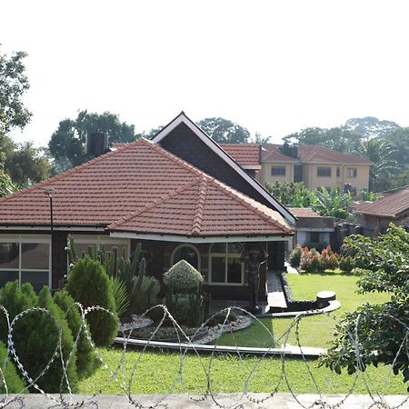 קמפאלה Stallion Place - Bed And Breakfast מראה חיצוני תמונה